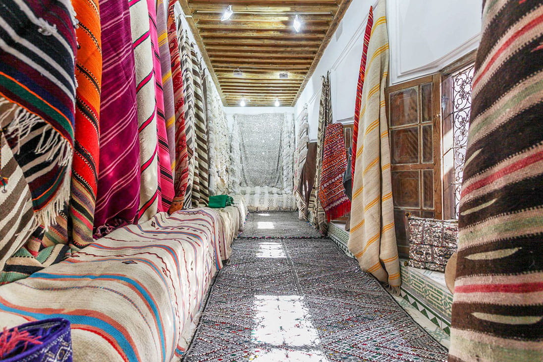 Lahandira地毯店總是遊客的最愛