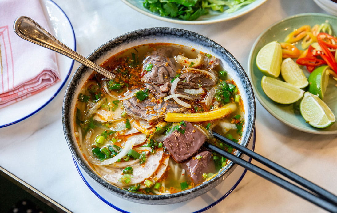 chef bao le garcon saigon