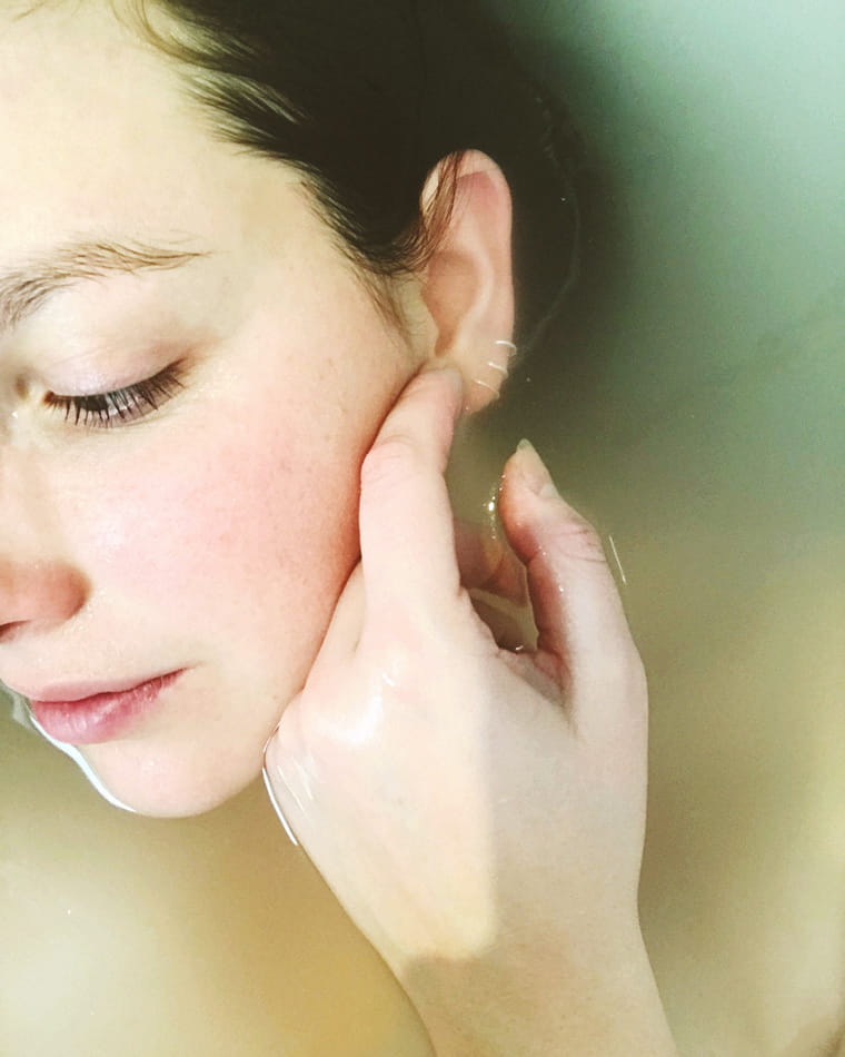 Developing a regular beauty routine - cleanse and refresh your skin