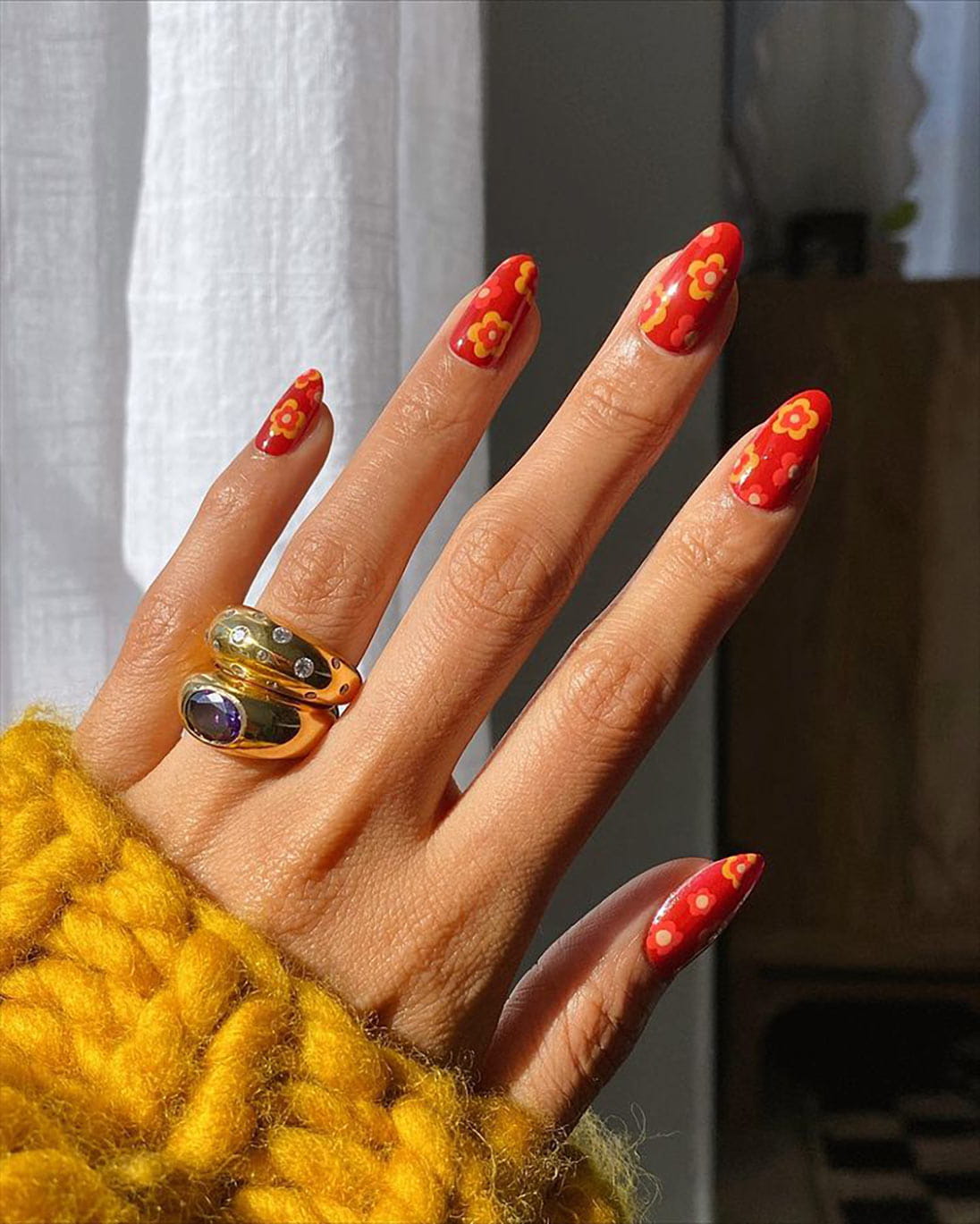 Floral nail art available at Pacific Place