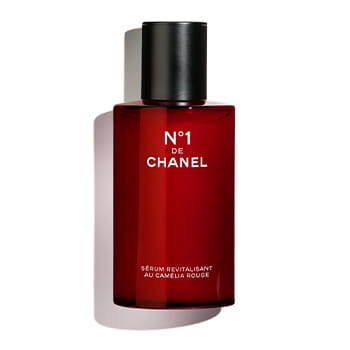 CHANEL BEAUTÉ N°1 De Chanel Revitalising Serum
