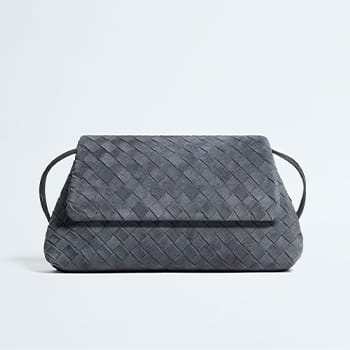 Bottega Veneta Giorno Handbag