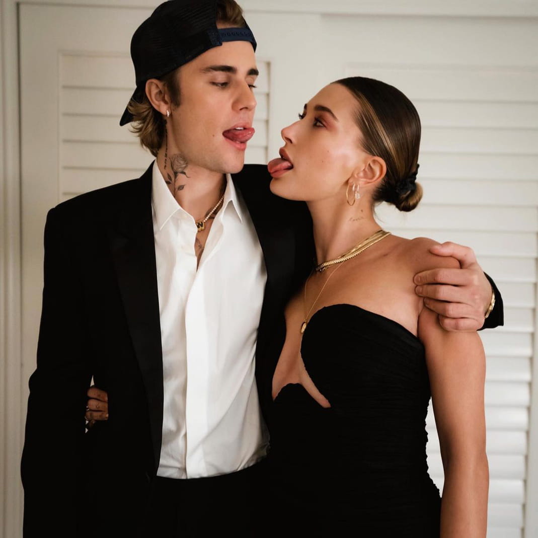 Justin and Hailey Bieber wearing complementary outfits