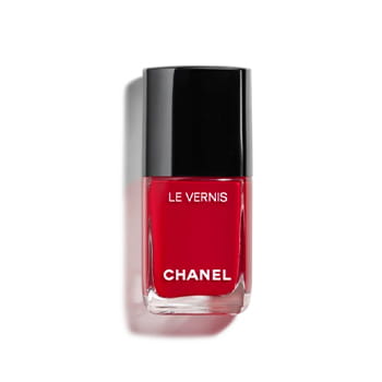Chanel Le Vernis Longwear Nail Colour in 528 Rouge Puissant