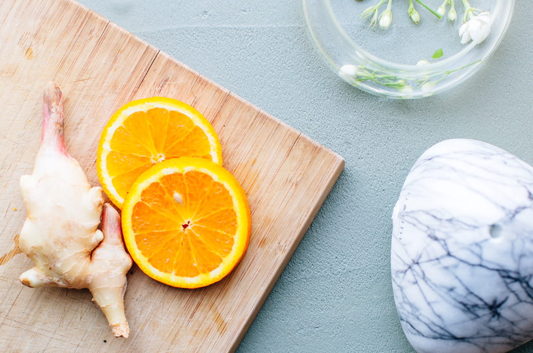 Invigorating scents, such as ginger and citrus, perfect for your work space