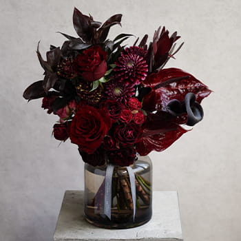 Libertine Flowers 03 Rouge Noir Arrangement