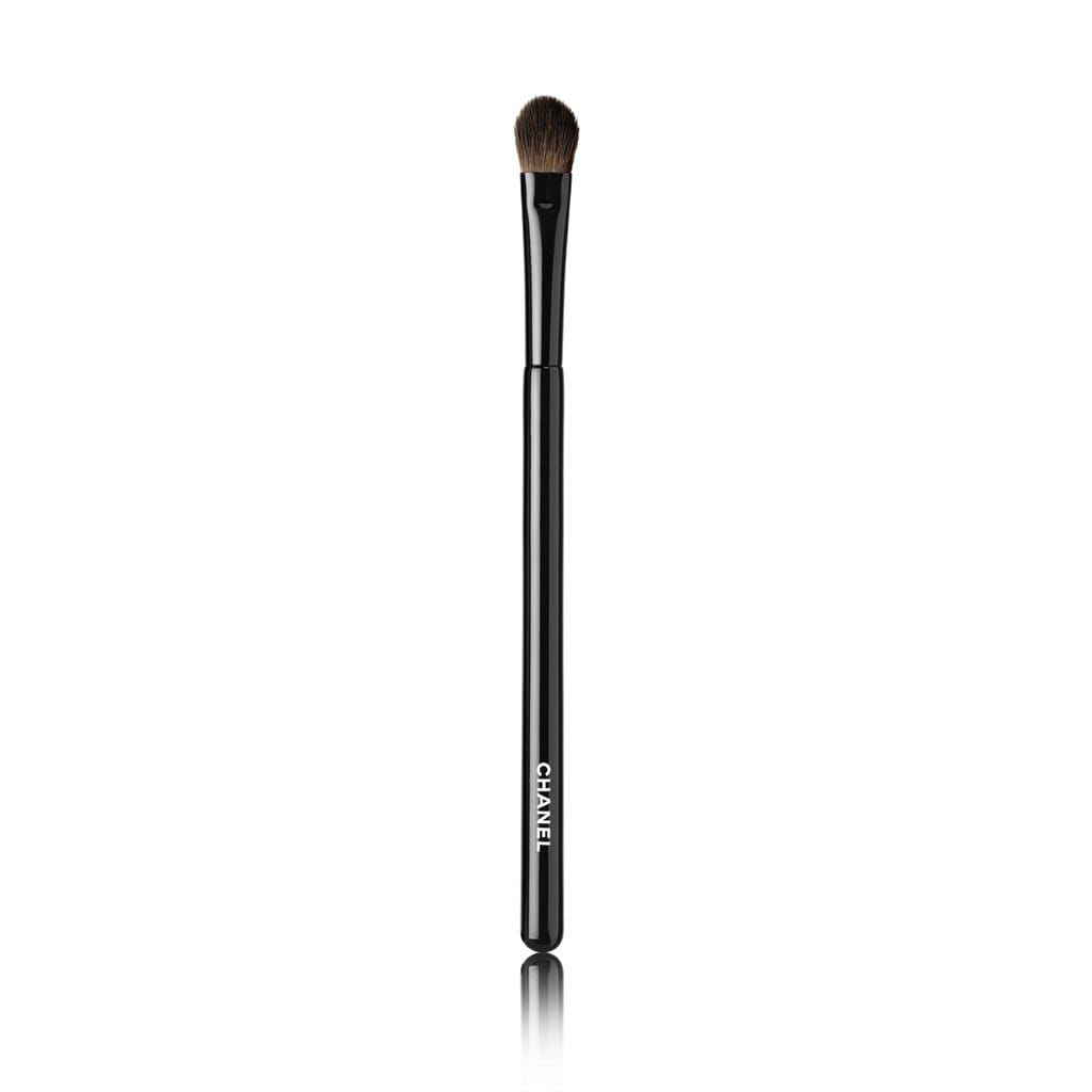 Chanel Beauté Flat Eyeshadow Brush