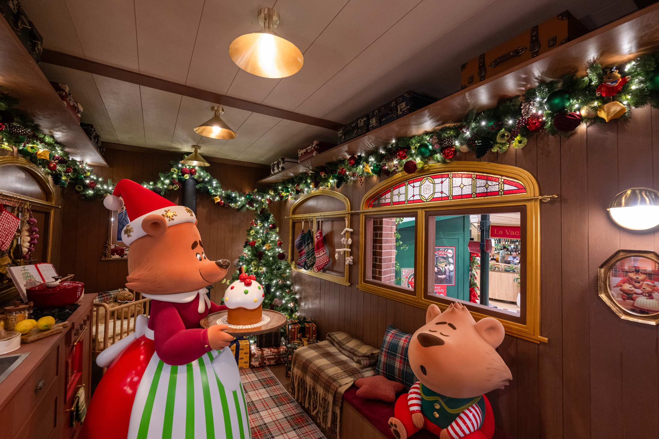 Pacific Place's 2025 Christmas installation