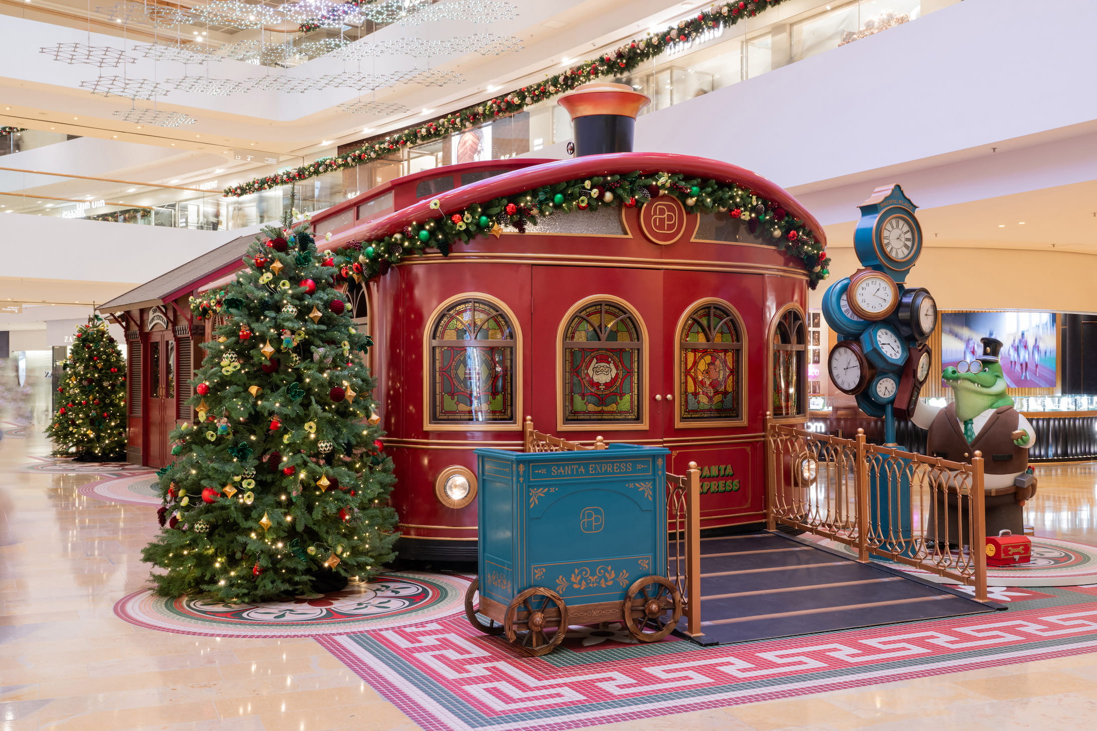 Pacific Place's 2025 Christmas installation