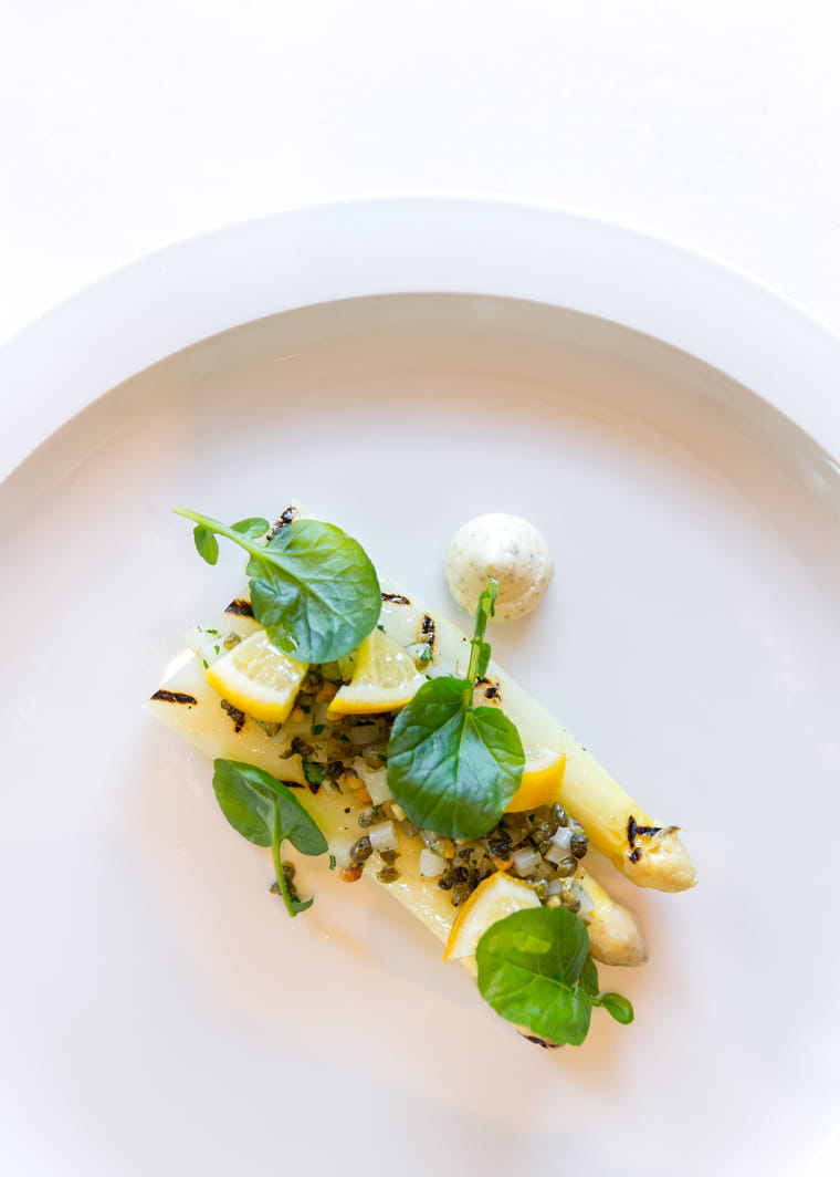 The best and simplest way to cook white asparagus is using the traditional French technique