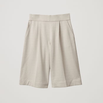COS Cotton-Linen Wide-Leg Shorts