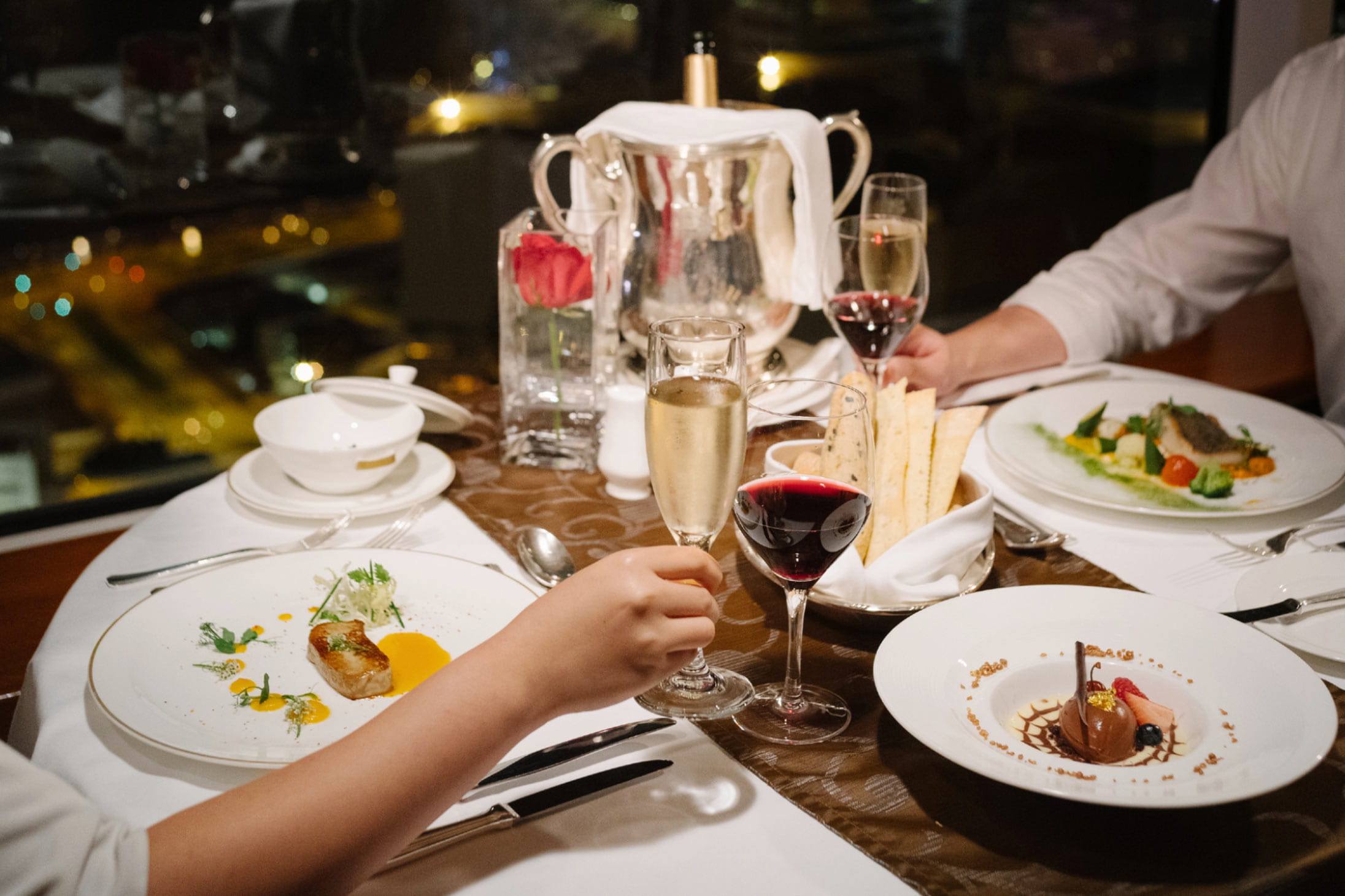 Conrad Hong Kong in-room Valentine's Day
