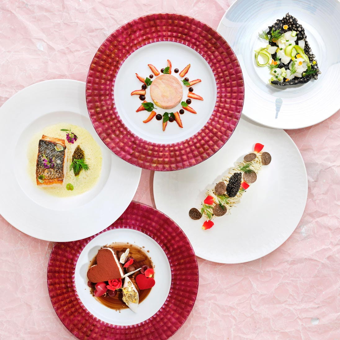 /Images/PacificPlace2/TheStyleSheet_Article/Whats On Valentines Day/pacific-place-Vdayguide-eatanddrink-Conrad